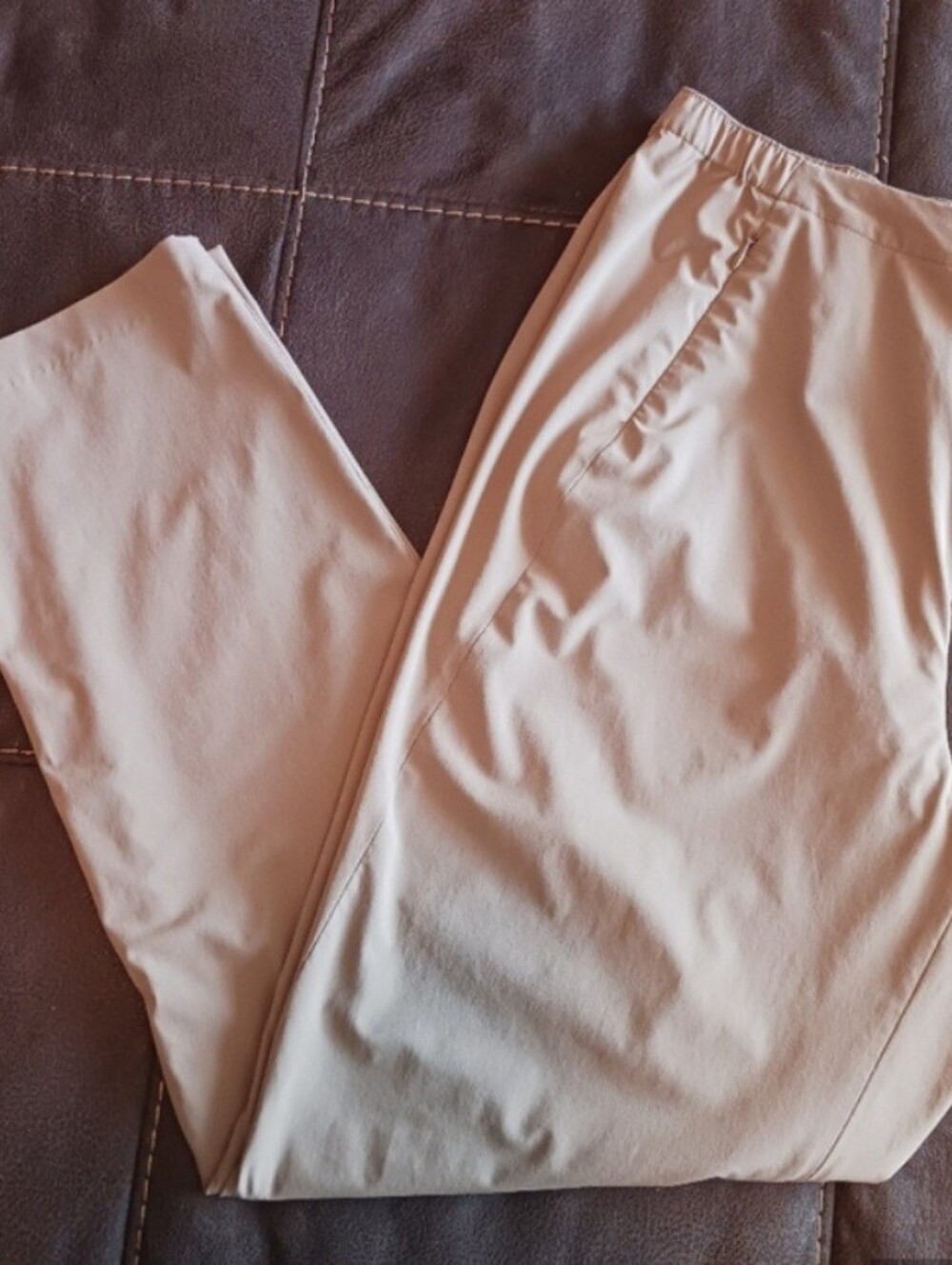 Nic + Zoe Sleek Tan Straight Leg Stretch Pants Sz 14 EUC